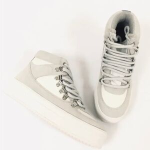Aqua Bash White High Top Sneakers Women's Size 7
